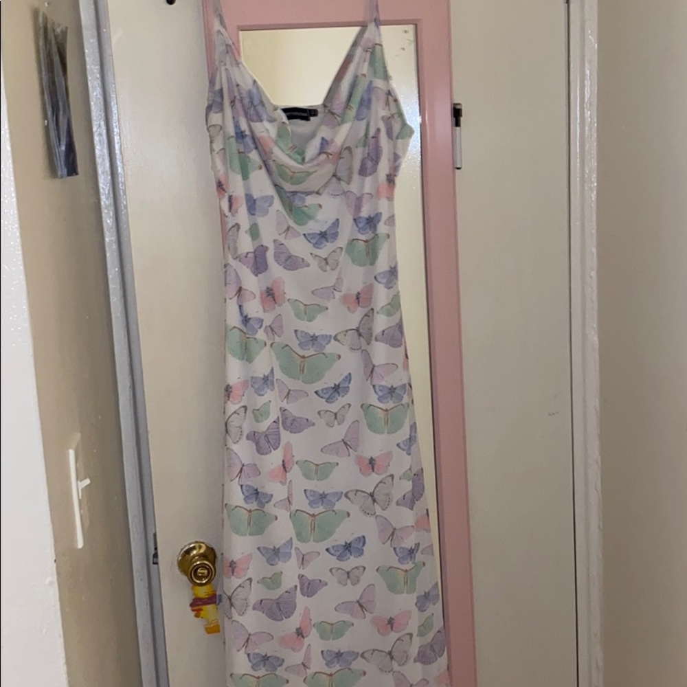 Pretty Little Thing Midaxi Dress